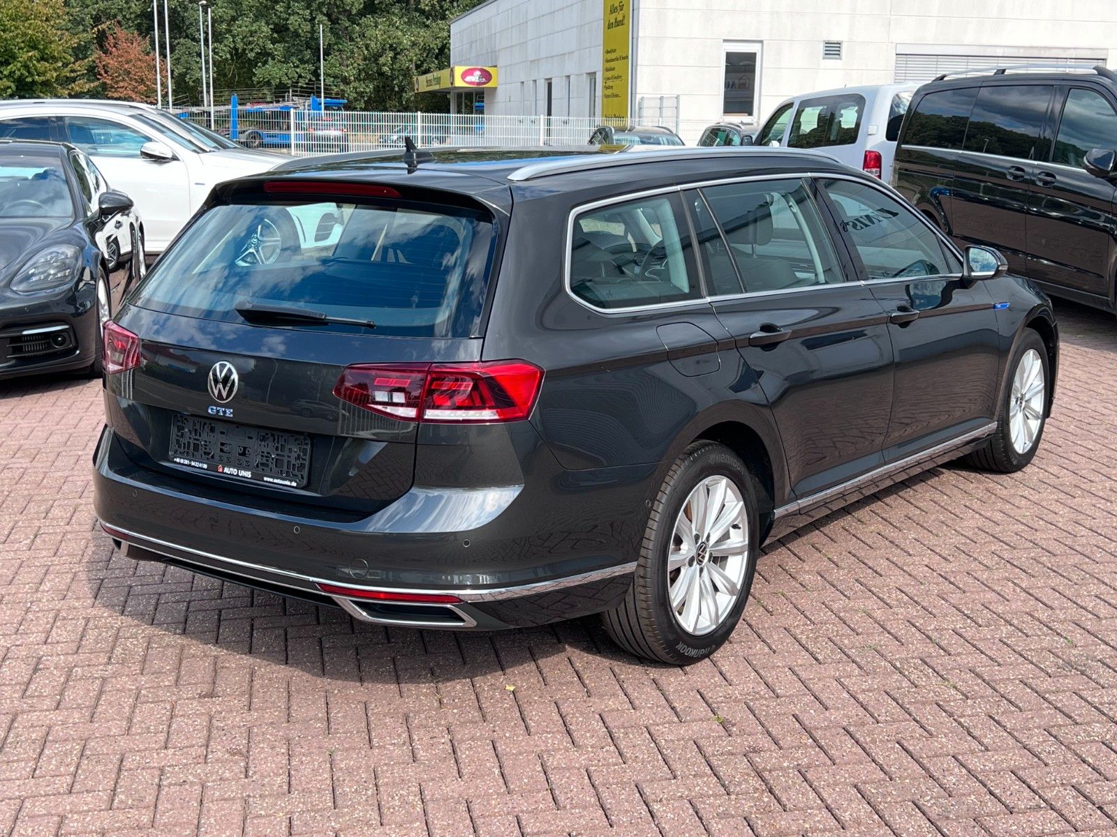 Buy Volkswagen Passat Variant GTE Plug-in | Cam | Scheckheft Lithuania | img №6 | Unis.lt