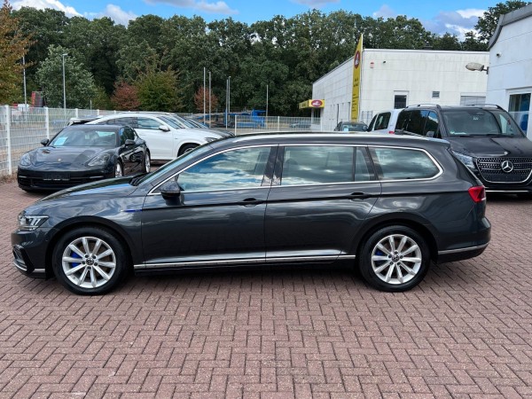 Buy Volkswagen Passat Variant GTE Plug-in | Cam | Scheckheft Lithuania | img №8 | Unis.lt