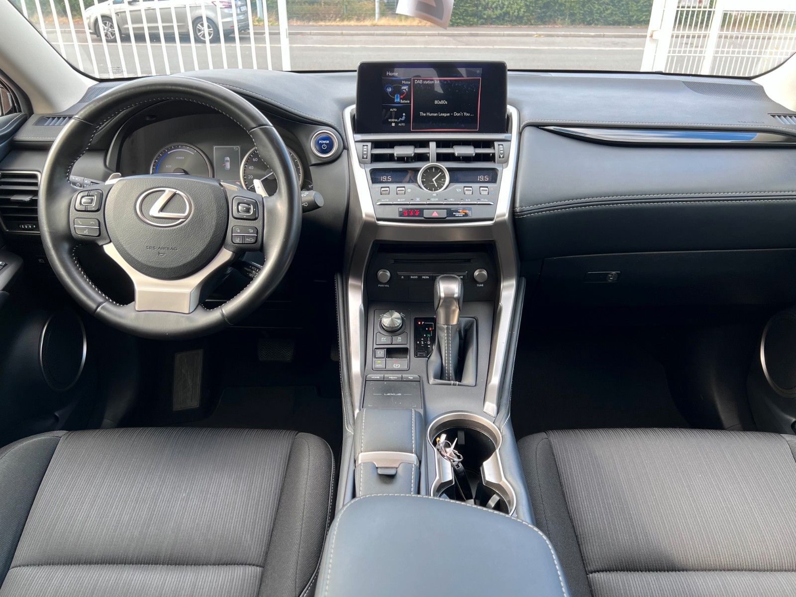 pirkite Lietuvoje Lexus NX 300h Hybrid Kamera Automatik | nuotrauka №12 | Unis.lt