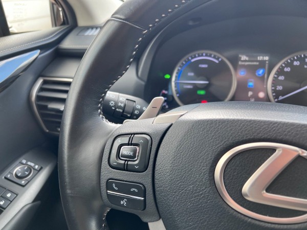 pirkite Lietuvoje Lexus NX 300h Hybrid Kamera Automatik | nuotrauka №15 | Unis.lt