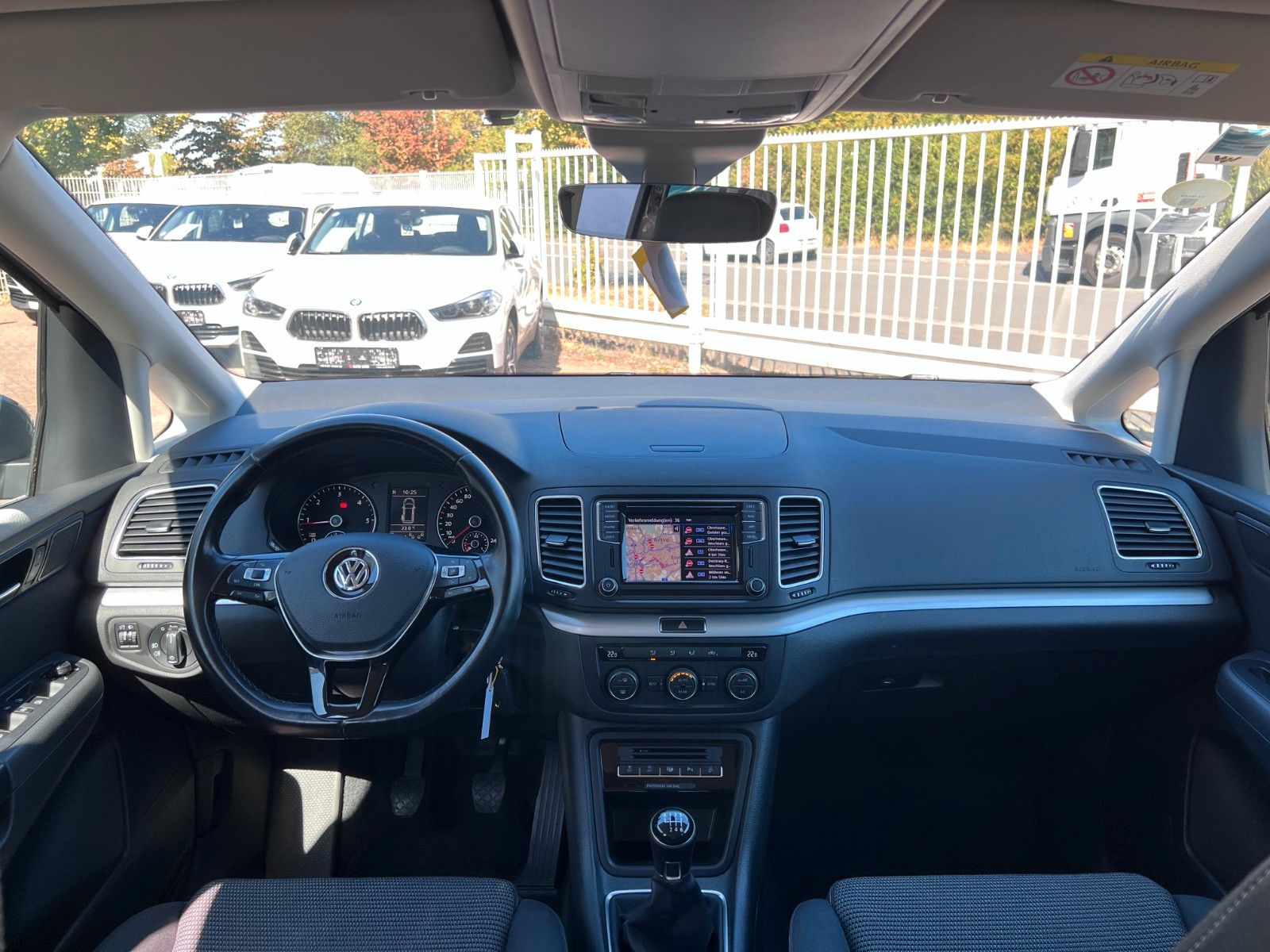 Купить Volkswagen Sharan 2.0 TDi Comfortline Navi Cam 1.Hand в Литве | фото №11 | Unis.lt