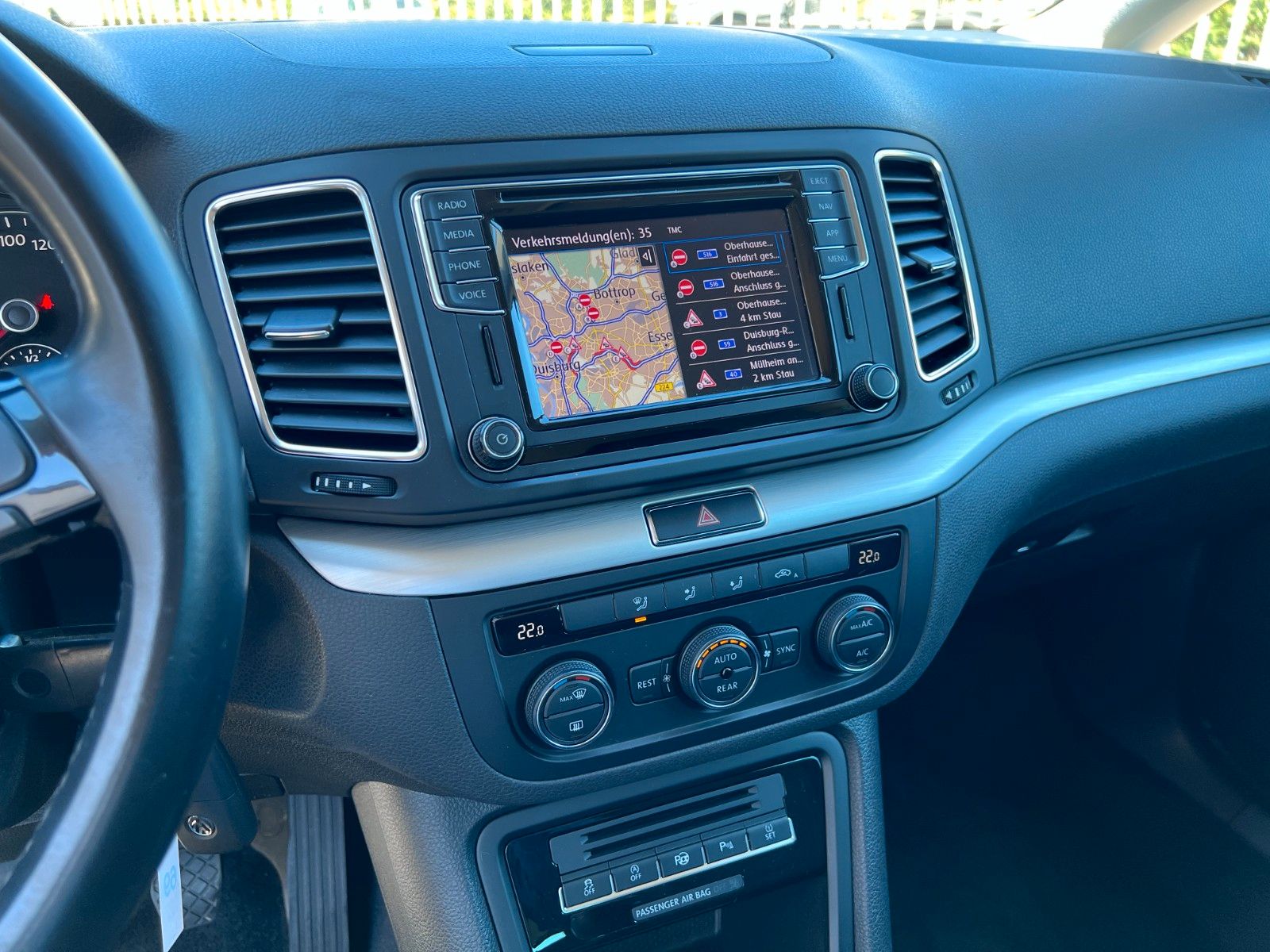Купить Volkswagen Sharan 2.0 TDi Comfortline Navi Cam 1.Hand в Литве | фото №17 | Unis.lt