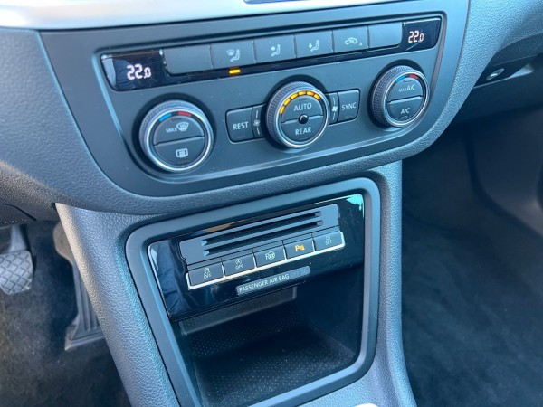 Купить Volkswagen Sharan 2.0 TDi Comfortline Navi Cam 1.Hand в Литве | фото №19 | Unis.lt