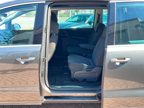 Купить Volkswagen Sharan 2.0 TDi Comfortline Navi Cam 1.Hand в Литве | фото №23 | Unis.lt