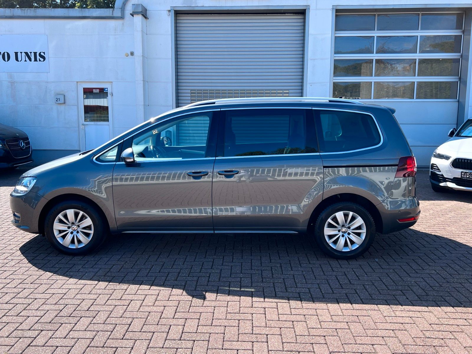 Купить Volkswagen Sharan 2.0 TDi Comfortline Navi Cam 1.Hand в Литве | фото №8 | Unis.lt