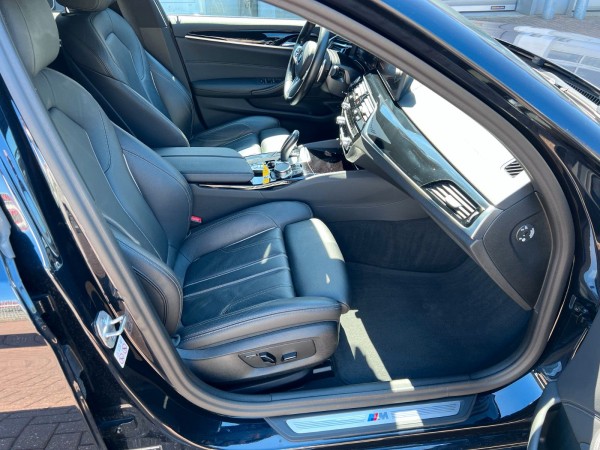pirkite Lietuvoje BMW 530 d Touring xDrive M Sport Shadow Line | nuotrauka №32 | Unis.lt