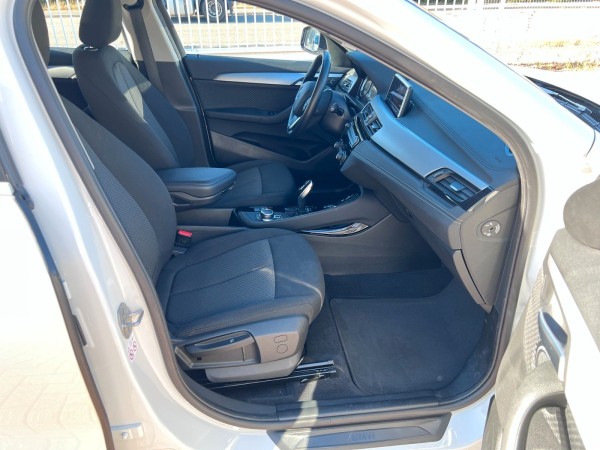 pirkite Lietuvoje BMW X2 sDrive18 Benzin Aut Navi Cam LED 1.Hand | nuotrauka №28 | Unis.lt