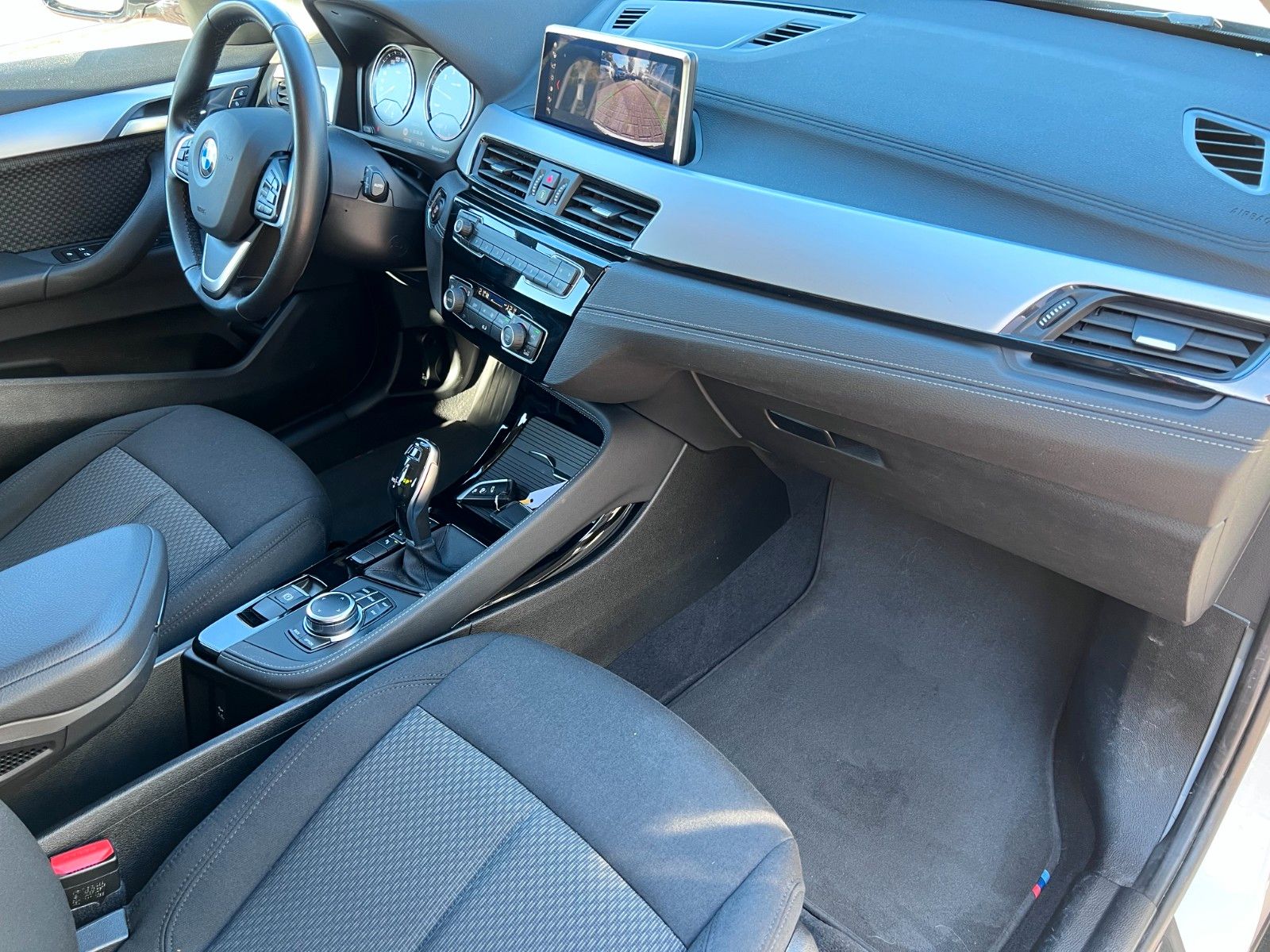 pirkite Lietuvoje BMW X2 sDrive18 Benzin Aut Navi Cam LED 1.Hand | nuotrauka №29 | Unis.lt