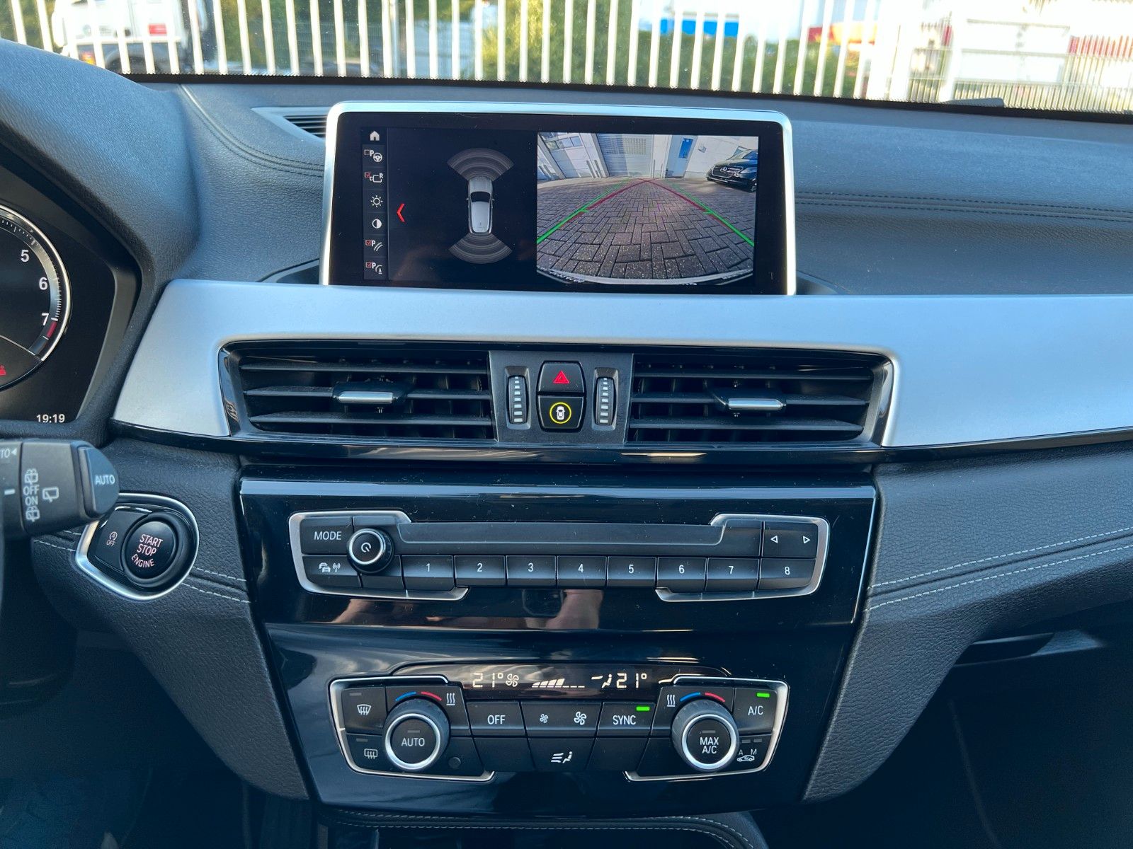 pirkite Lietuvoje BMW X2 sDrive18i Advantage Navi LED Cam 1.Hand | nuotrauka №18 | Unis.lt