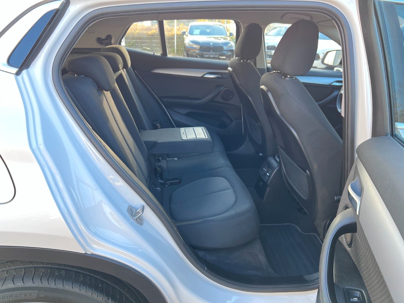 pirkite Lietuvoje BMW X2 sDrive18i Advantage Navi LED Cam 1.Hand | nuotrauka №24 | Unis.lt