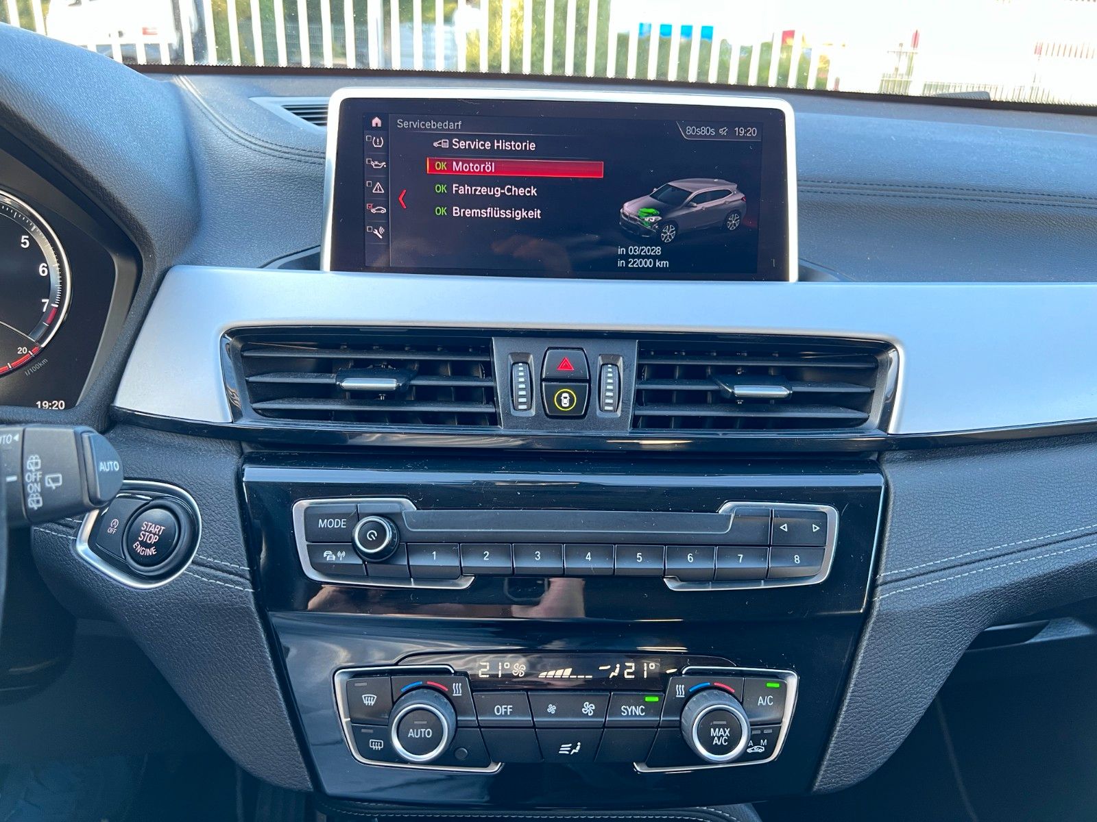 pirkite Lietuvoje BMW X2 sDrive18i Advantage Navi LED Cam 1.Hand | nuotrauka №29 | Unis.lt