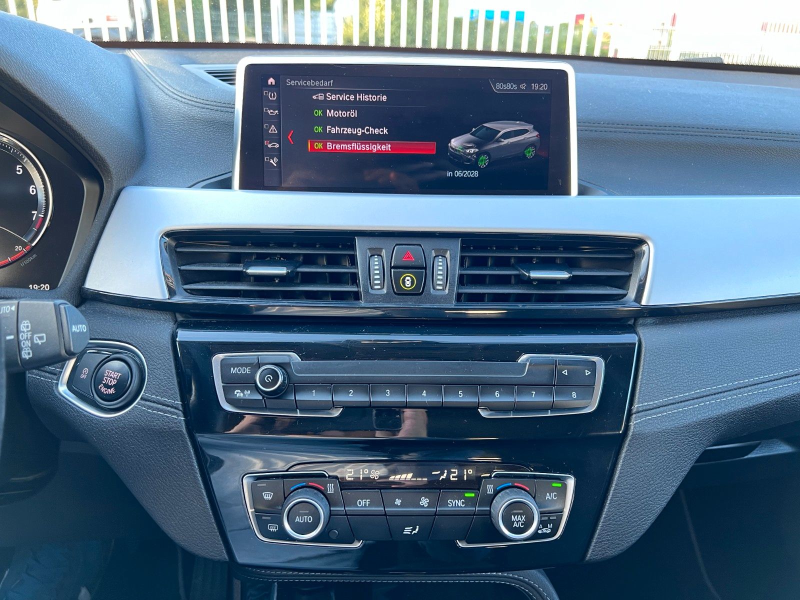 pirkite Lietuvoje BMW X2 sDrive18i Advantage Navi LED Cam 1.Hand | nuotrauka №31 | Unis.lt