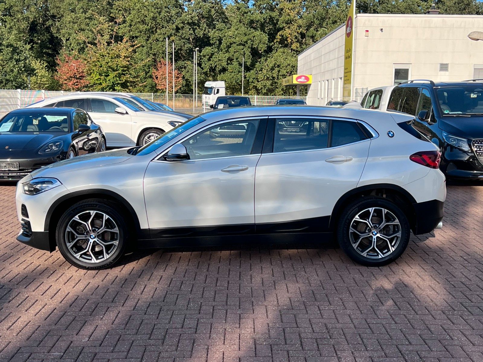 pirkite Lietuvoje BMW X2 sDrive18i Advantage Navi LED Cam 1.Hand | nuotrauka №8 | Unis.lt