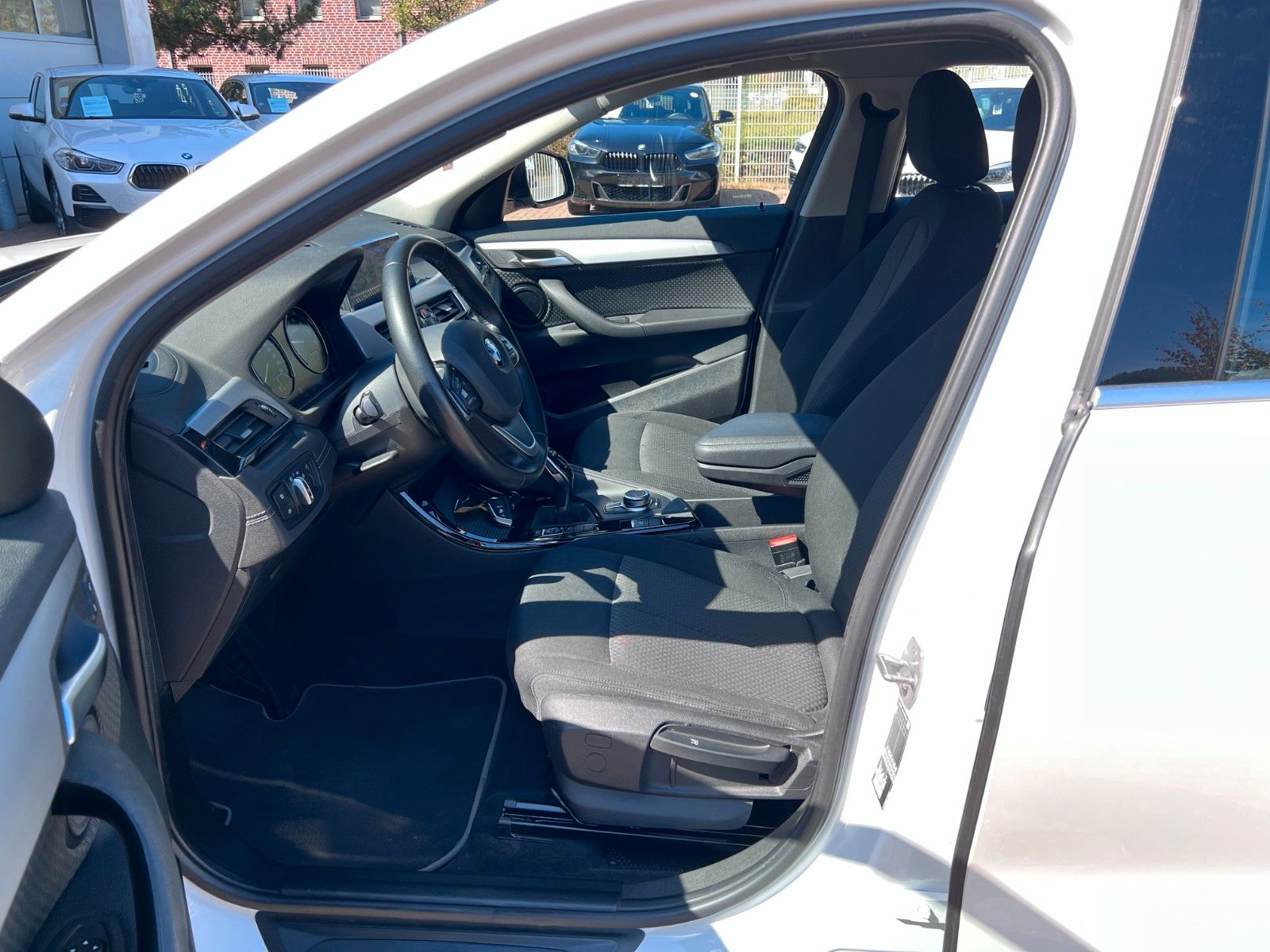 pirkite Lietuvoje BMW X2 sDrive18i Navi LED Cam 1.Hand | nuotrauka №10 | Unis.lt