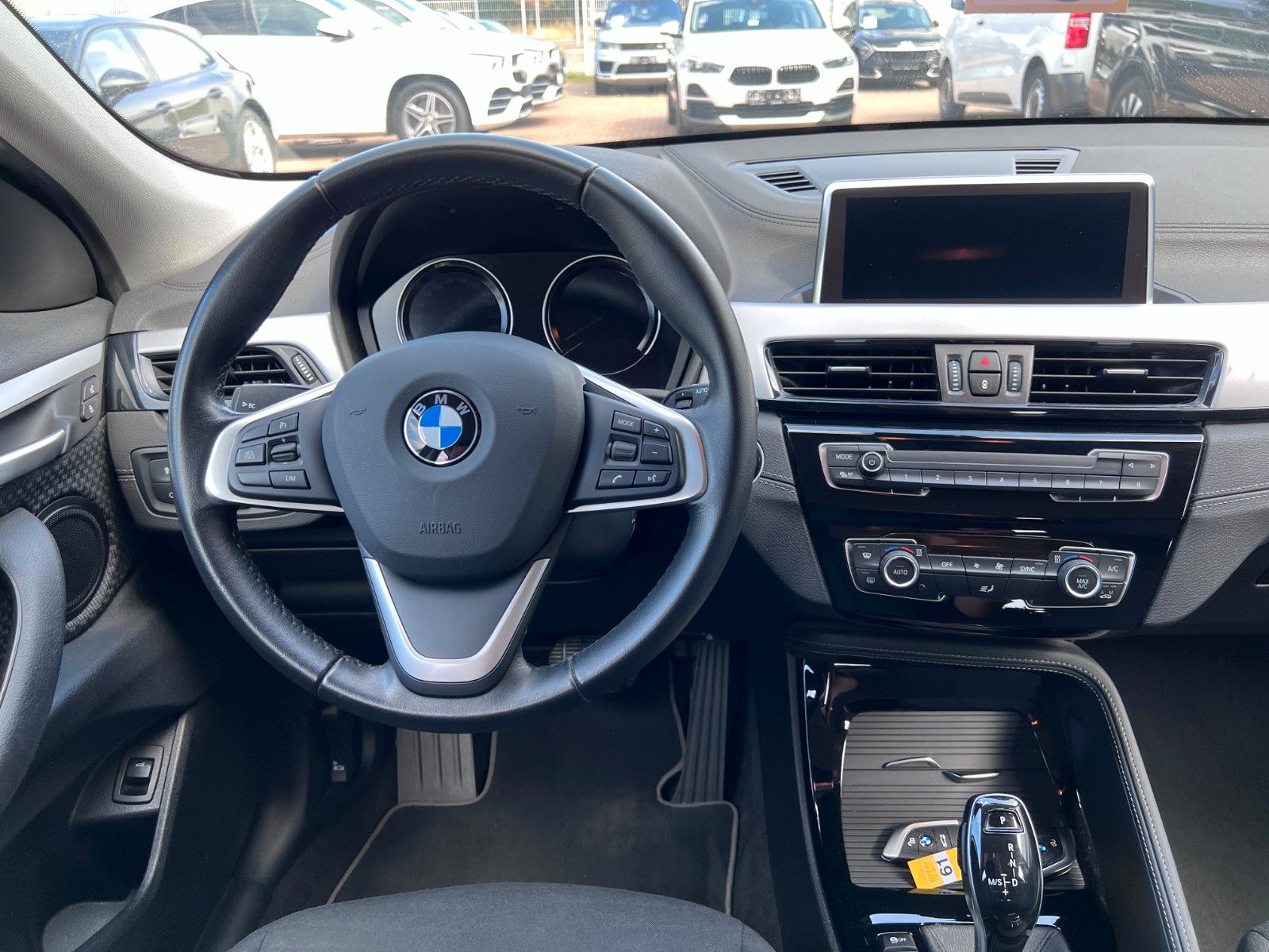 pirkite Lietuvoje BMW X2 sDrive18i Automatik Navi LED Cam 1.Hand | nuotrauka №13 | Unis.lt