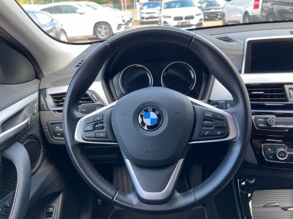 pirkite Lietuvoje BMW X2 sDrive18i Automatik Navi LED Cam 1.Hand | nuotrauka №14 | Unis.lt