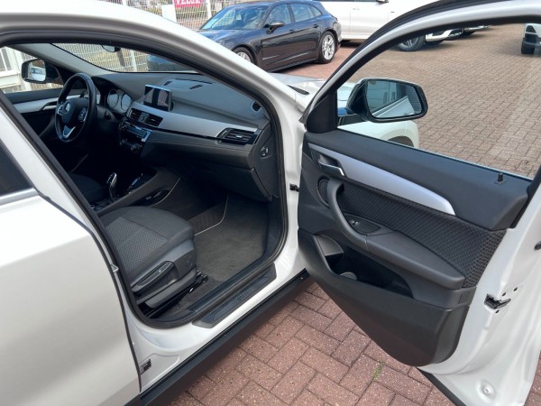 pirkite Lietuvoje BMW X2 sDrive18i Automatik Navi LED Cam 1.Hand | nuotrauka №29 | Unis.lt