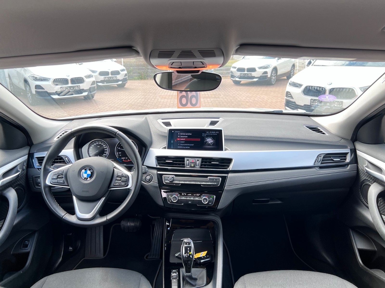 pirkite Lietuvoje BMW X2 sDrive18i Automatik Navi Cam LED 1.Hand | nuotrauka №12 | Unis.lt