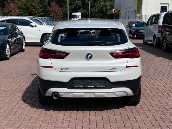 pirkite Lietuvoje BMW X2 sDrive18i Automatik Navi Cam LED 1.Hand | nuotrauka №4 | Unis.lt