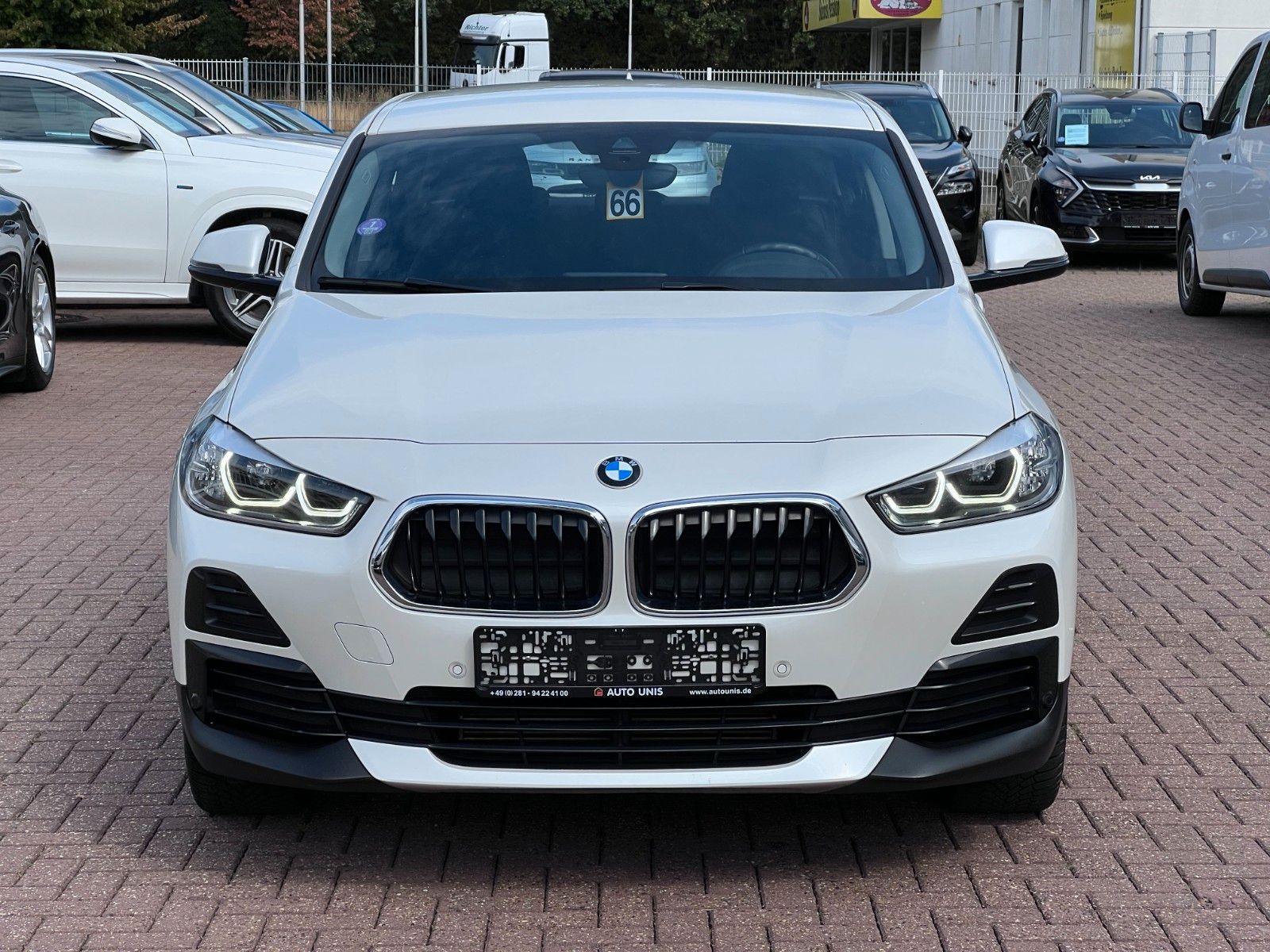 pirkite Lietuvoje BMW X2 sDrive18i Automatik Navi Cam LED 1.Hand | nuotrauka №8 | Unis.lt