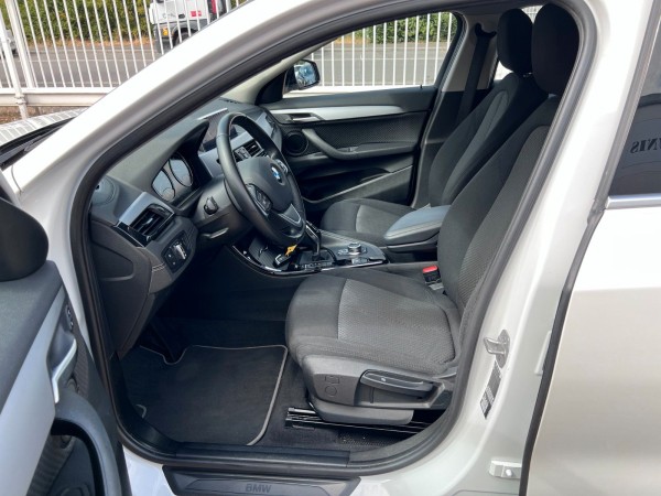 pirkite Lietuvoje BMW X2 sDrive18i Automatik Navi Cam LED 1.Hand | nuotrauka №10 | Unis.lt
