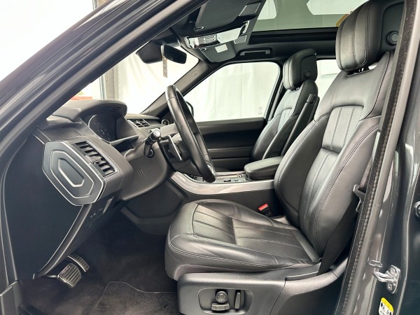 Buy Land Rover Range Rover Sport Plug-in*HSE*AWD*Panoramadach Lithuania | img №9 | Unis.lt