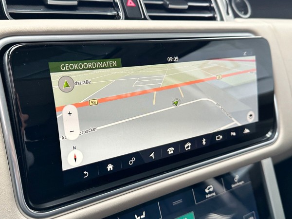 Buy Land Rover Range Rover Vogue Plug-in*AWD*FULL OPTIONS*1Hand Lithuania | img №19 | Unis.lt