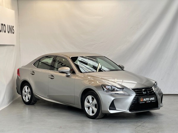 pirkite Lietuvoje Lexus IS 300 300h |2.5 Hybrid | E-CVT | nuotrauka №3 | Unis.lt