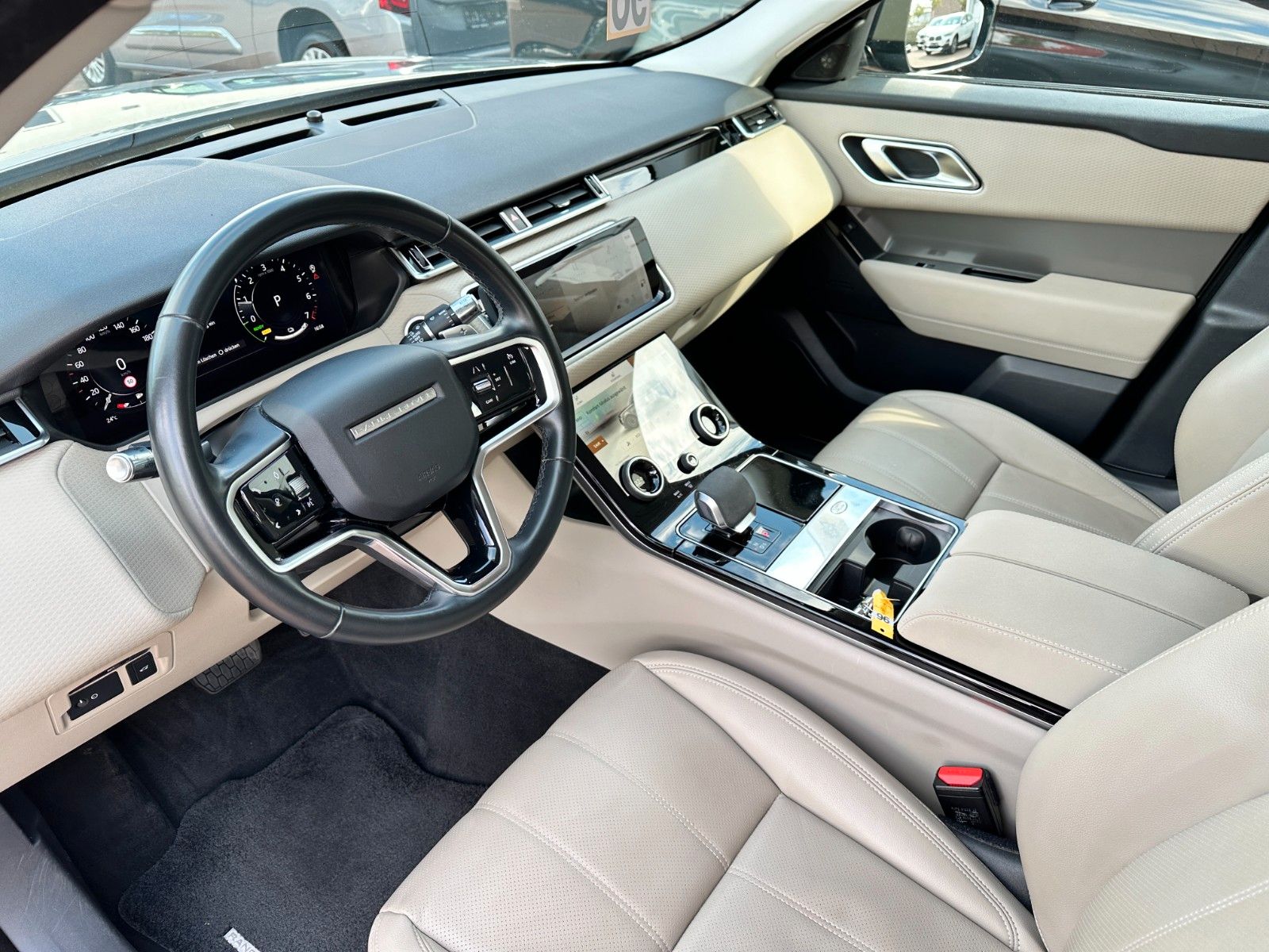 pirkite Lietuvoje Land Rover Range Rover Velar P400e AWD Plug-in Led Cam | nuotrauka №13 | Unis.lt