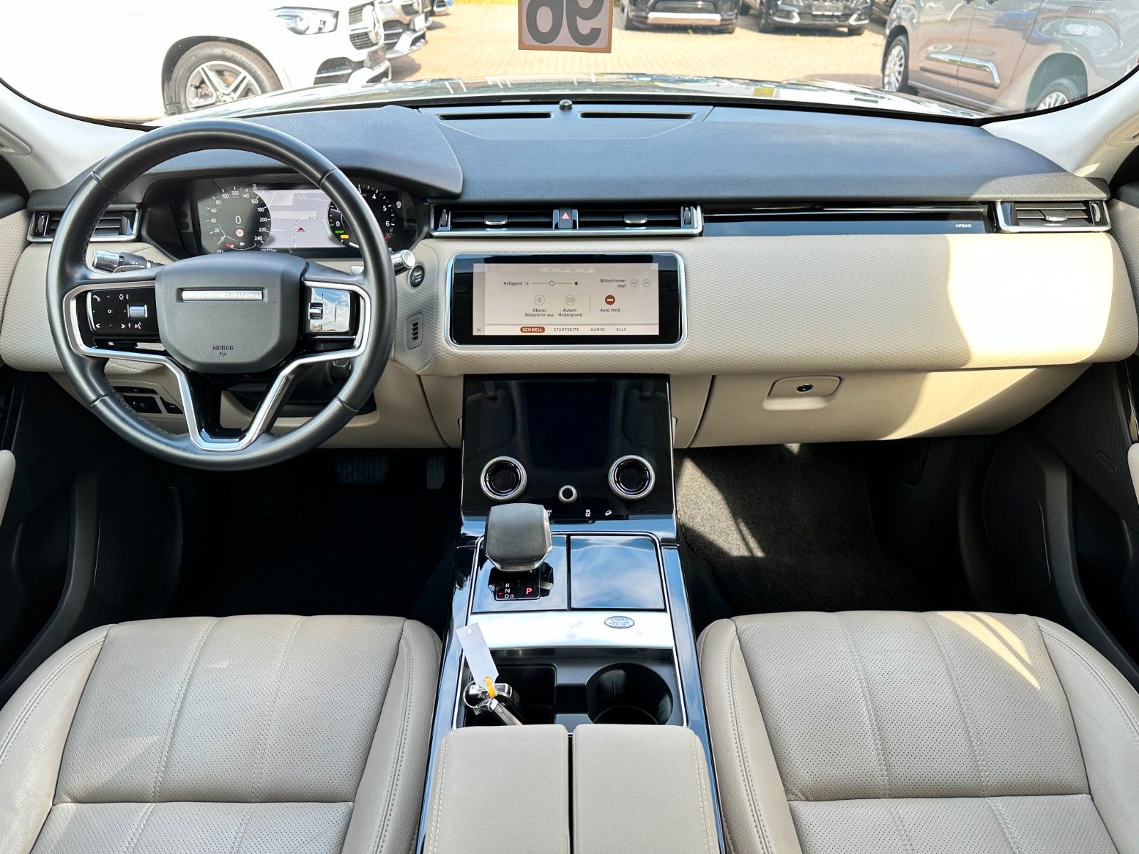 pirkite Lietuvoje Land Rover Range Rover Velar P400e AWD Plug-in Led Cam | nuotrauka №14 | Unis.lt