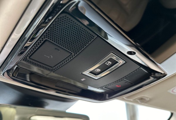 Buy Land Rover Range Rover Sport Plug-in*HSE*AWD*Scheckheft Lithuania | img №9 | Unis.lt