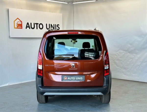 Buy Peugeot Rifter Automatik*Navi*5 sitze*Scheckheft*1.Hand Lithuania | img №5 | Unis.lt