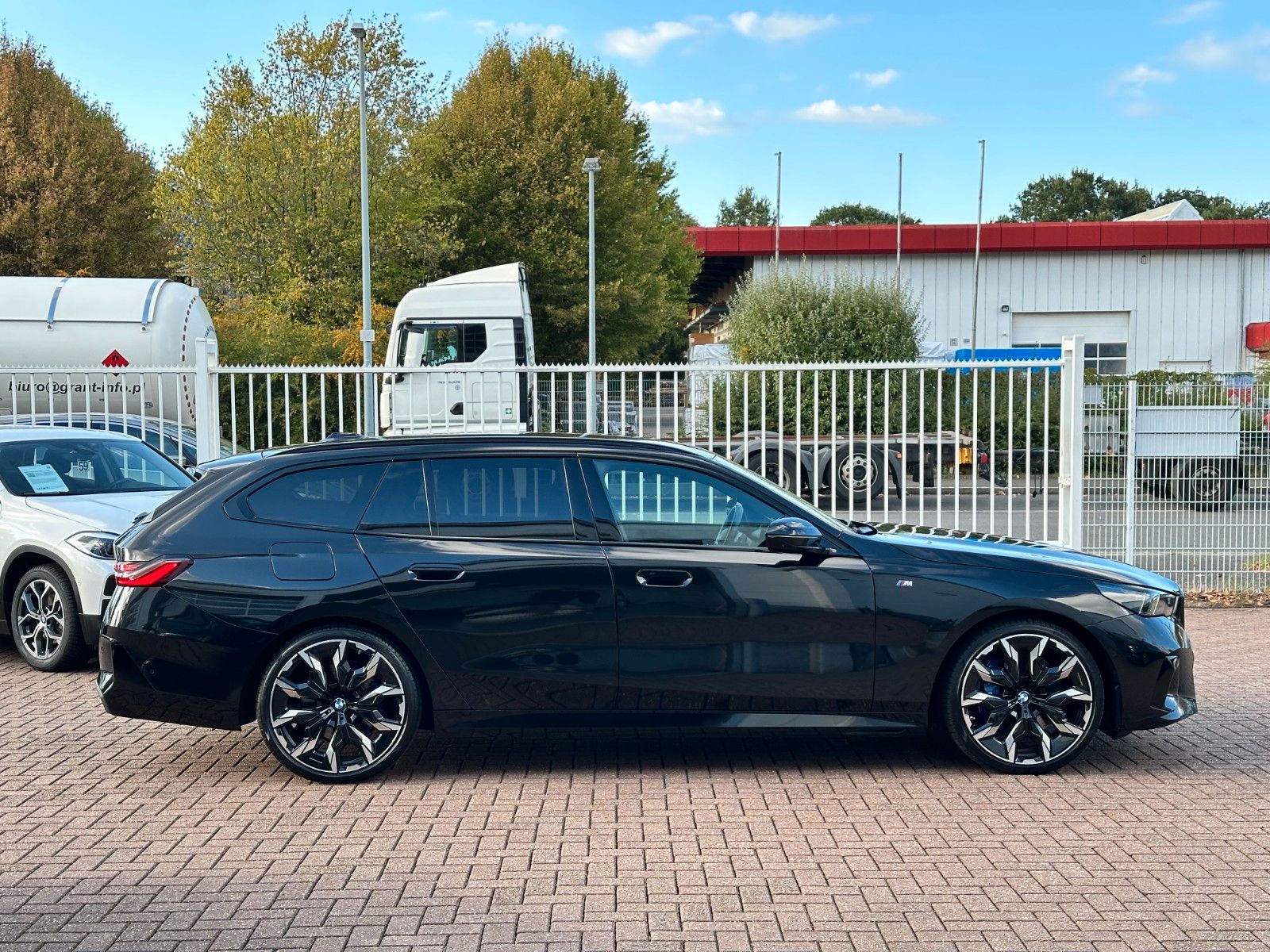 Купить BMW 540 d Touring xDrive M Sport PRO Hud Cam Shadow в Литве | фото №7 | Unis.lt