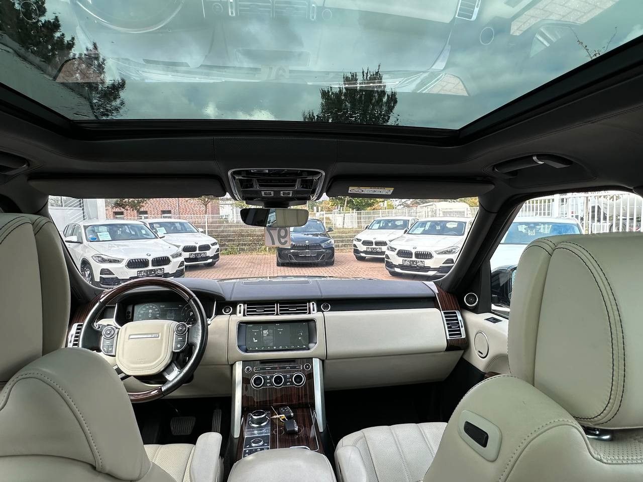 Купить Land Rover Range Rover Autobiography в Литве | фото №11 | Unis.lt