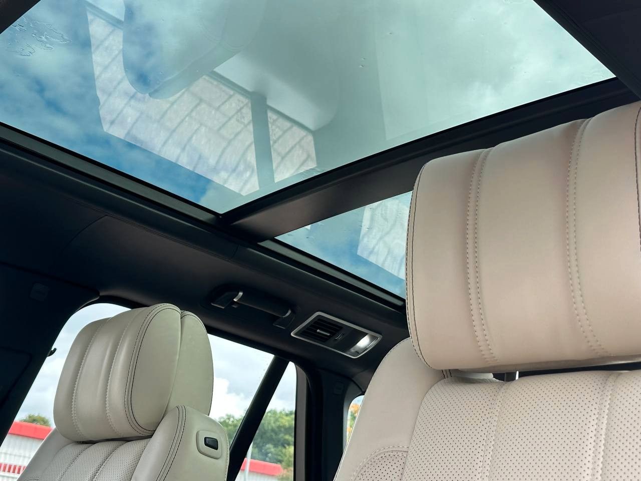 Купить Land Rover Range Rover Autobiography в Литве | фото №20 | Unis.lt