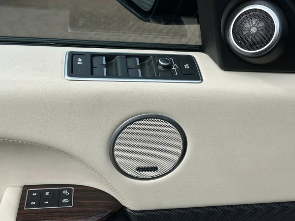 Купить Land Rover Range Rover Autobiography в Литве | фото №10 | Unis.lt