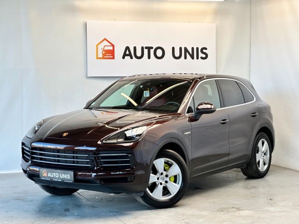 Buy Porsche Cayenne E-power*Rotes Leder*Scheckheft*1.Hand Lithuania | img №1 | Unis.lt