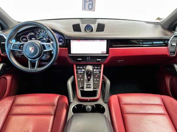 Buy Porsche Cayenne E-power*Rotes Leder*Scheckheft*1.Hand Lithuania | img №13 | Unis.lt