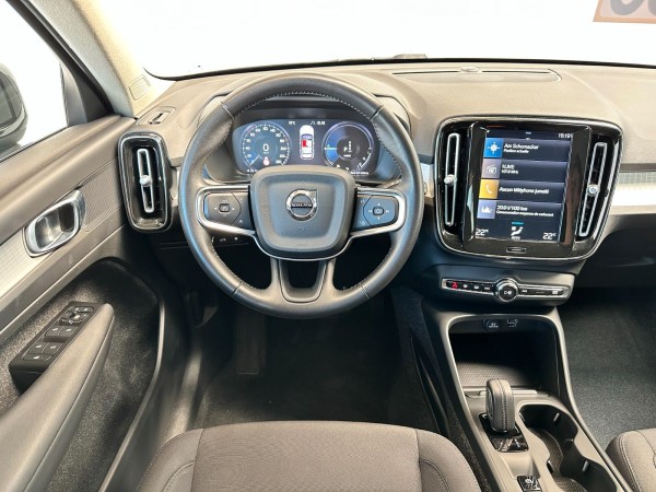 Buy Volvo XC40 Plug-in*Kamera*Klima*Einparkhilfe*1.Hand Lithuania | img №12 | Unis.lt