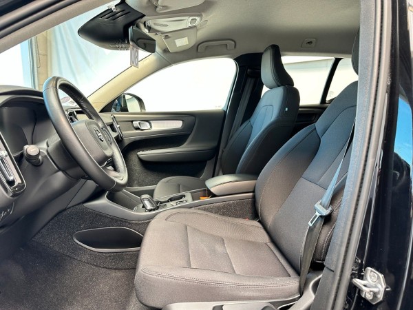 Buy Volvo XC40 Plug-in*Kamera*Klima*Einparkhilfe*1.Hand Lithuania | img №9 | Unis.lt