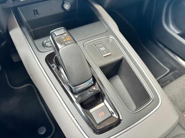 Купить Citroën C5 Aircross Plug-in*Kamera*Navi*Klima*1.Hand в Литве | фото №16 | Unis.lt