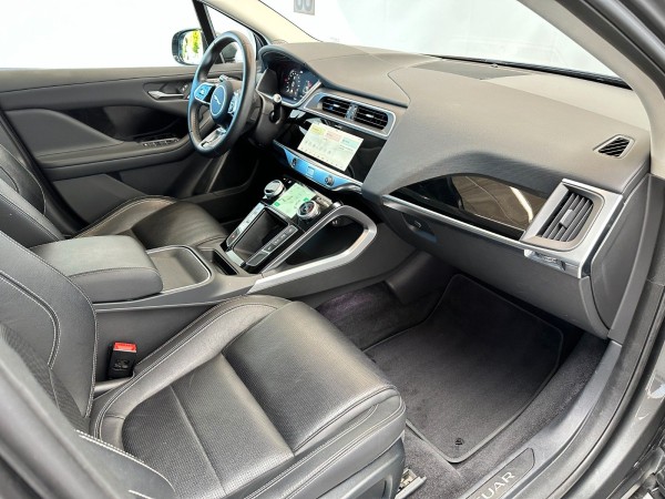pirkite Lietuvoje  I-Pace AWD*Leder*Panoramadach*Scheckheft*1.Hand | nuotrauka №16 | Unis.lt