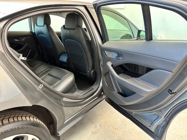 pirkite Lietuvoje  I-Pace AWD*Leder*Panoramadach*Scheckheft*1.Hand | nuotrauka №18 | Unis.lt