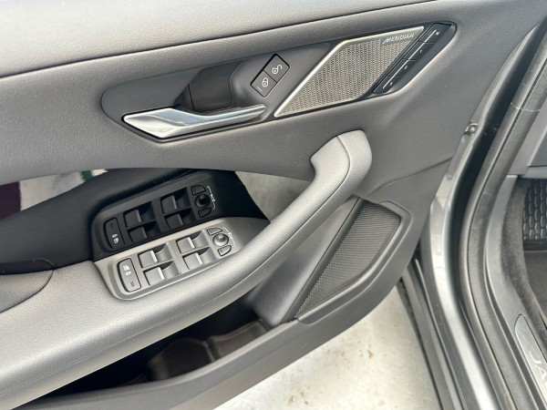 pirkite Lietuvoje  I-Pace AWD*Leder*Panoramadach*Scheckheft*1.Hand | nuotrauka №7 | Unis.lt