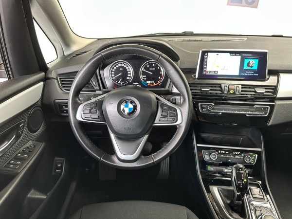Buy BMW 216 Active Tourer*Kamera*Navi*Scheckheft*1.Hand Lithuania | img №12 | Unis.lt