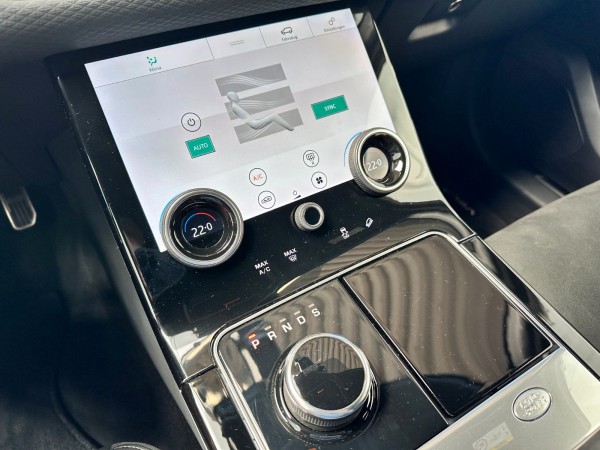 Buy Land Rover Range Rover Velar R-Dynamic*AWD*Scheckheft*1Hand Lithuania | img №15 | Unis.lt