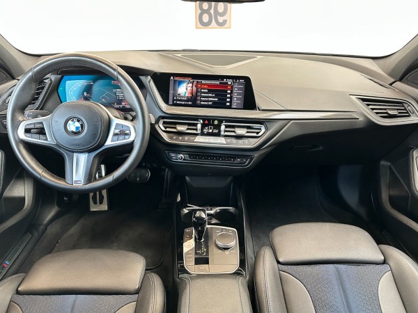 Buy BMW 118i M Sport*Shadow Line*Kamera*Scheckheft*1Hand Lithuania | img №12 | Unis.lt