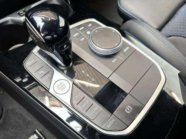 Buy BMW 118i M Sport*Shadow Line*Kamera*Scheckheft*1Hand Lithuania | img №18 | Unis.lt