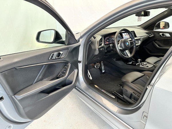 Buy BMW 118i M Sport*Shadow Line*Kamera*Scheckheft*1Hand Lithuania | img №7 | Unis.lt