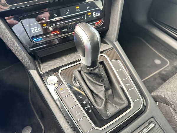 pirkite Lietuvoje Volkswagen Passat Plug-In*GTE*Matrix led*Kamera*Scheckheft | nuotrauka №14 | Unis.lt